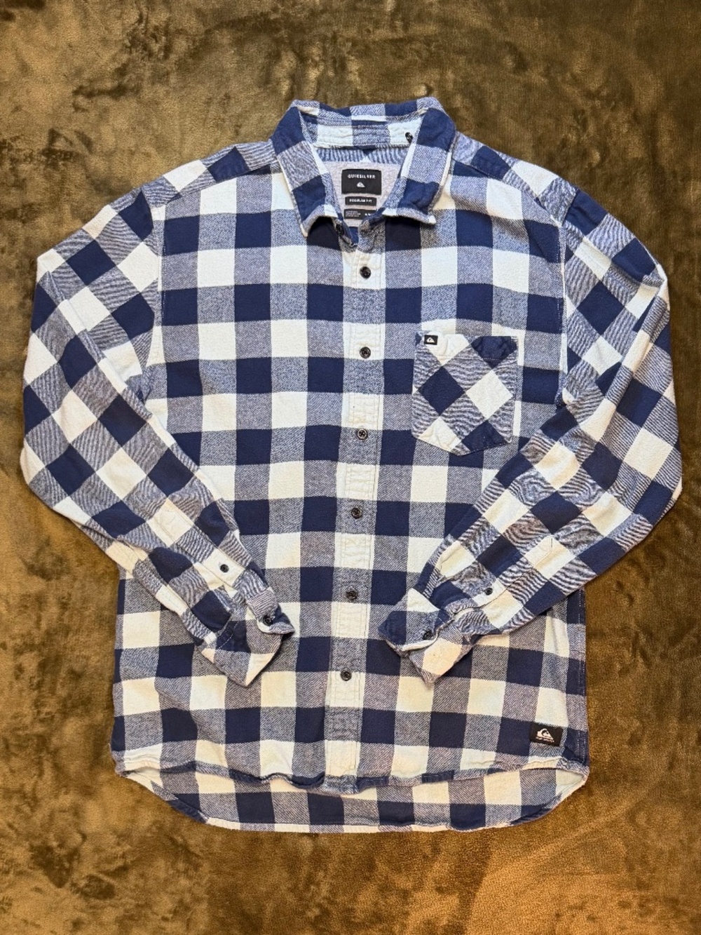 Quicksilver button down